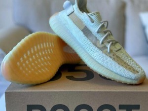 yeezy350 亚洲限定亚麻 2022，年度爆款