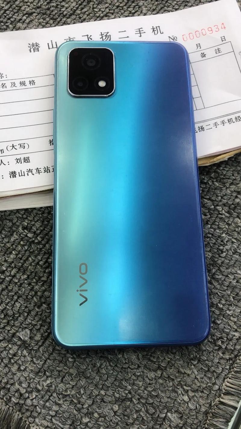 vivoy31S 大内存，长续航，带来流畅使用体验